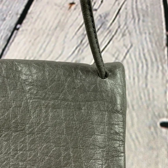 VINTAGE 70’s CARLOS FALCHI Gray Leather Crossbody Bag - Picture 15 of 17